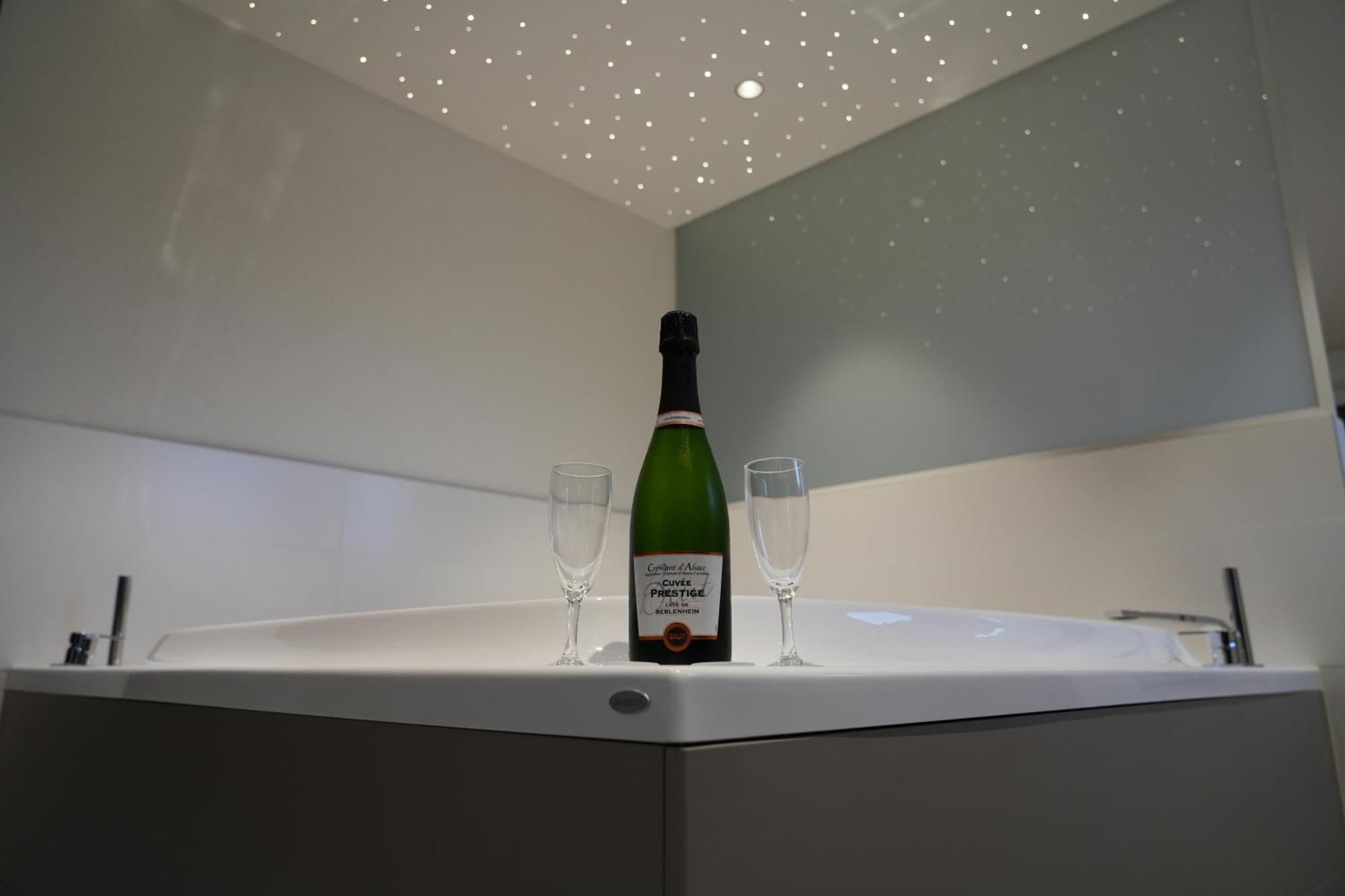 Gite Spa L'Atelier Emile - Spa Privatif - 5 Min Colmar Sainte-Croix-en-Plaine 외부 사진
