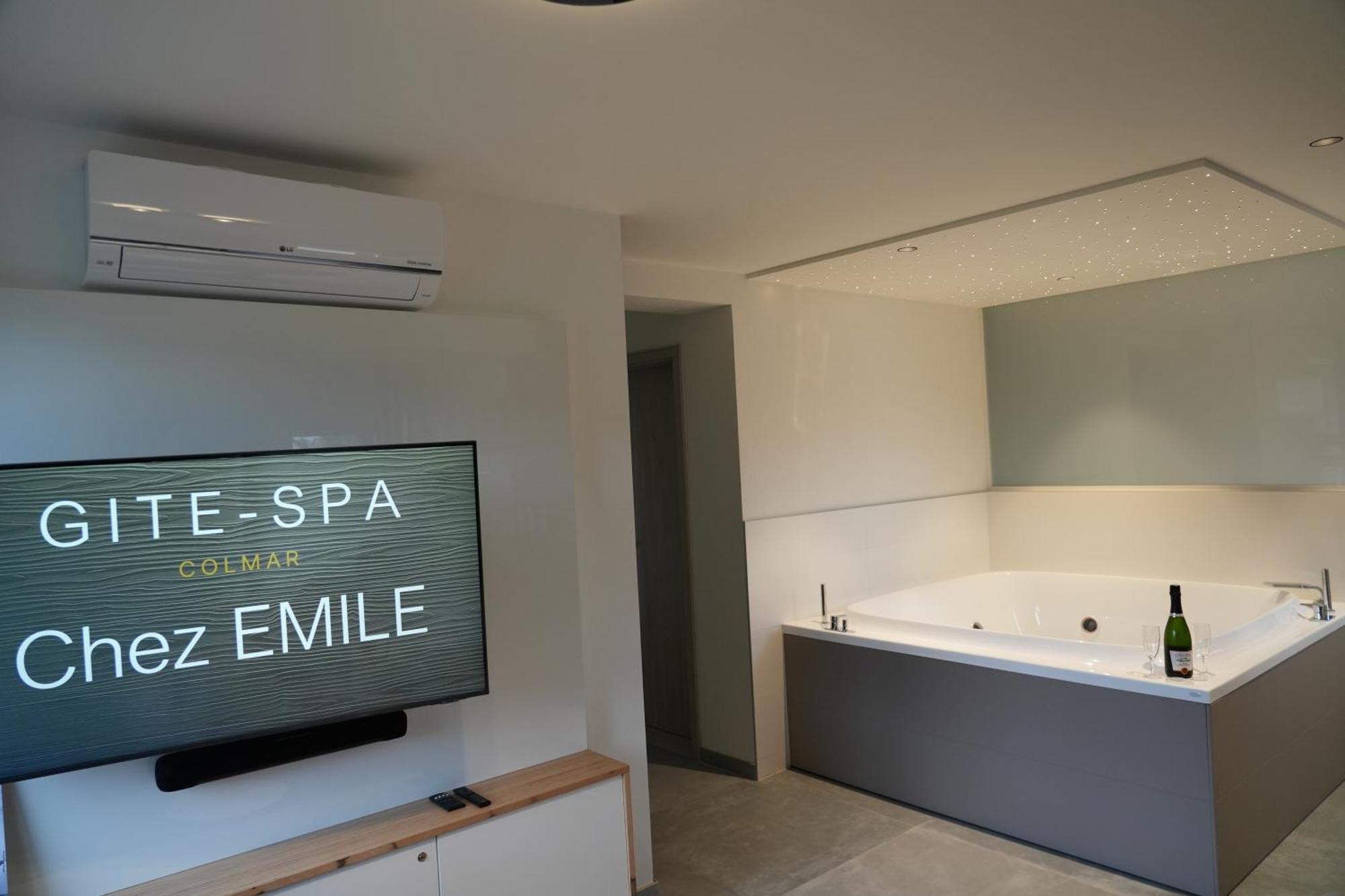 Gite Spa L'Atelier Emile - Spa Privatif - 5 Min Colmar Sainte-Croix-en-Plaine 외부 사진