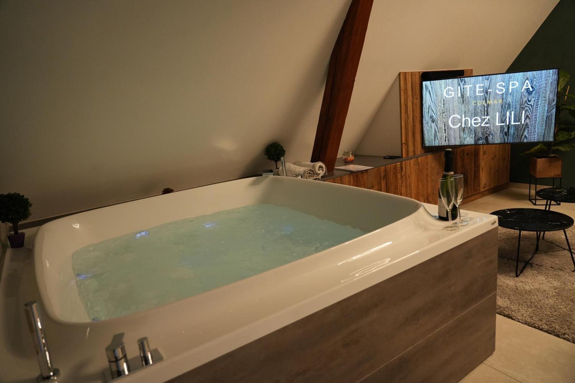 Gite Spa L'Atelier Emile - Spa Privatif - 5 Min Colmar Sainte-Croix-en-Plaine 외부 사진