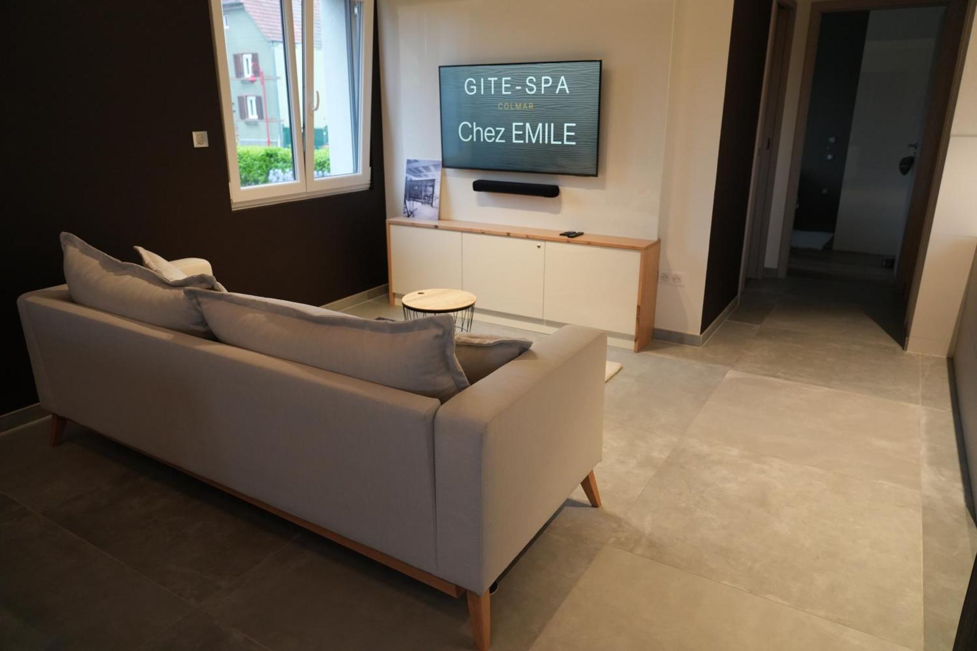Gite Spa L'Atelier Emile - Spa Privatif - 5 Min Colmar Sainte-Croix-en-Plaine 객실 사진